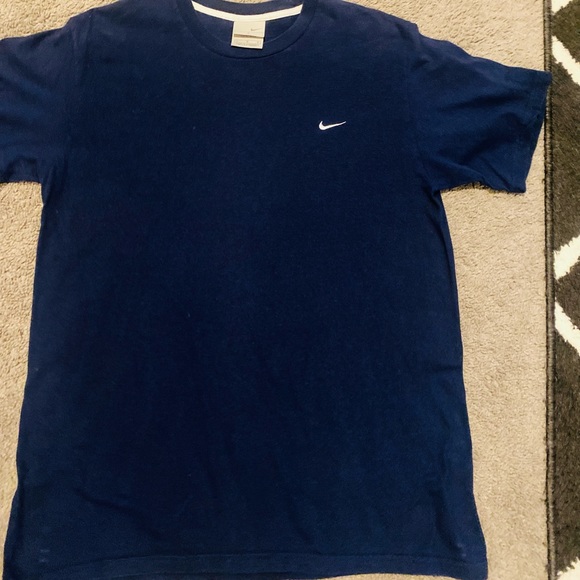 Vintage Nike Tee - Picture 1 of 7